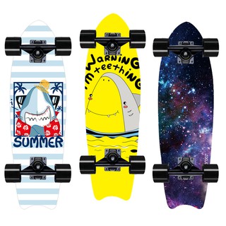 Skateboards  สเก็ตบอร์ดหางปลา สเก็ตบอร์ดเด็กและผู้ใหญ่ เลี้ยวได้ กันลื่น ความมั่นคงแข็งแรงและการยึดเกาะที่ดี