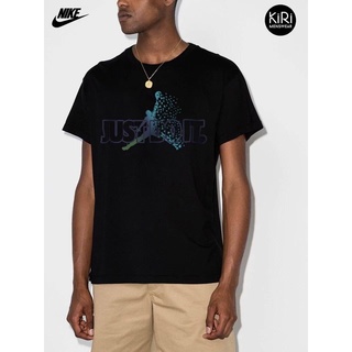 nike เสื้อยืดแขนสั้น