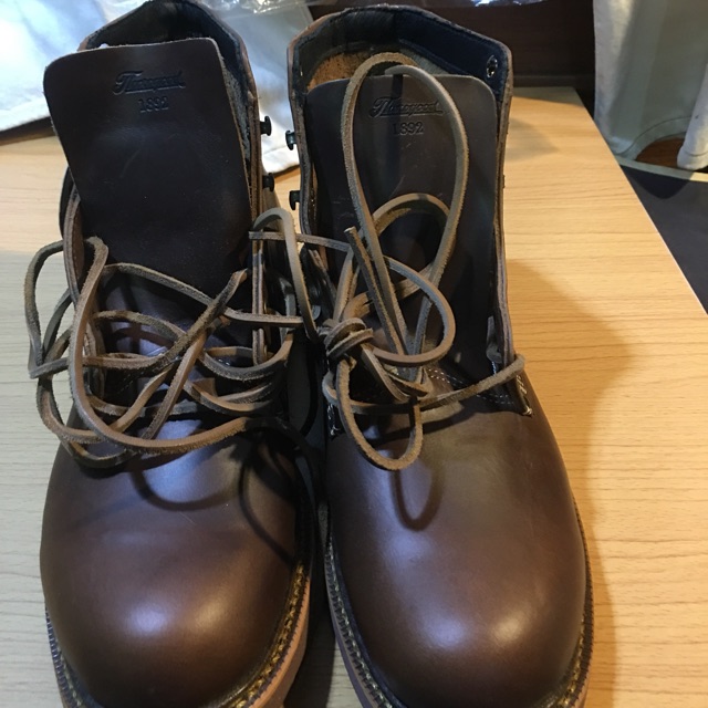 รองเท้า Thorogood 9D