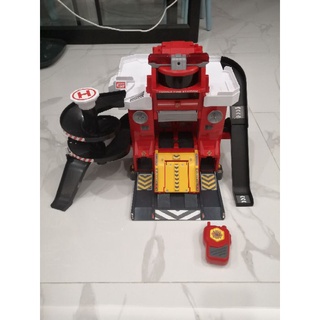 Takara Tomy Tomica World Transform Fire Station สินค้า​มือ​2