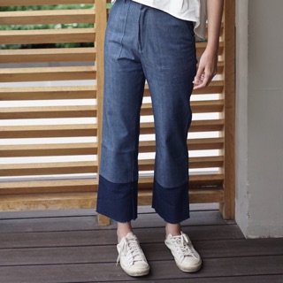 Laminim กางเกงยีนส์ขายาว ต่อขา ปลายรุ่ย ทรงตรง Indigo Blue Washed Denim Straight Trousers Two Tones Jeans