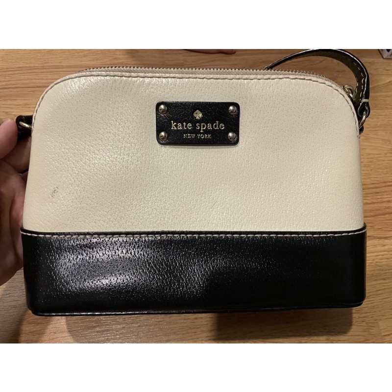 กระเป๋าสะพาย Kate spade มือสอง