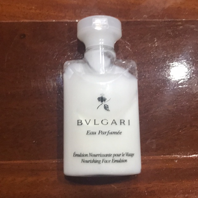 bvlgari eau parfumee nourishing face emulsion