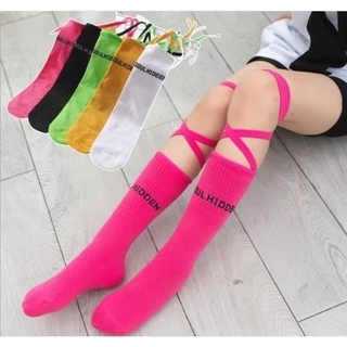 พร้อมส่ง ถุงเท้า เด็ก-ผู้ใหญ่ แบบยาว มีสายไขว้ ผูกข้อขา สีพื้น