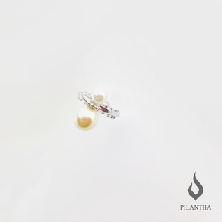 Pilantha Hiranlanna Silver Ear Cuff ต่างหูหนีบทำจากเงินแท้ Silver 92.5 ชุบทองคำแท้ ประดับมุกแท้จากสวารอฟสกี้