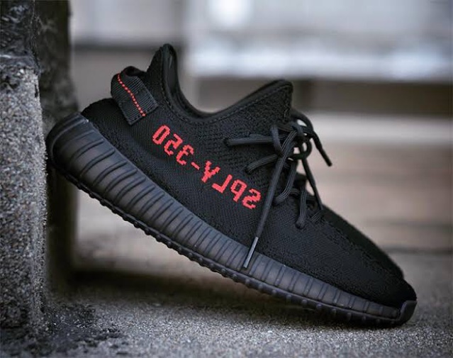 yeezy 350 v2 black and red