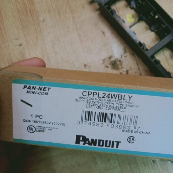 แผงแพทช์โมดูลาร์ PANDUIT CPPL24WBLY/CPPL24WBLY PANDUIT คุณภาพดั้งเดิม