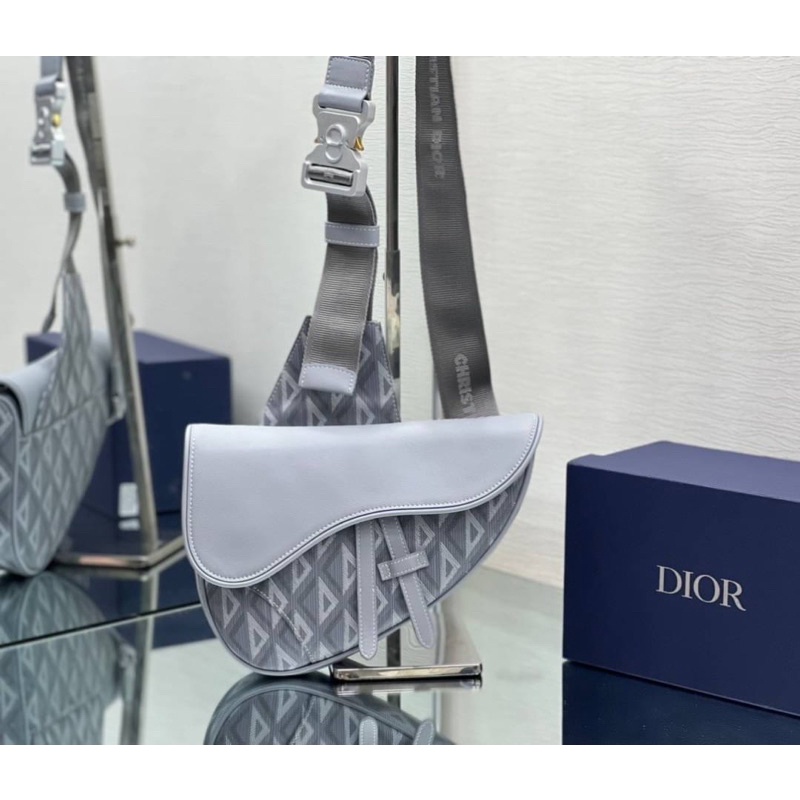 กระเป๋าคาดอกพร้อมส่ง New Dior Saddle bag งานVip สวยยย