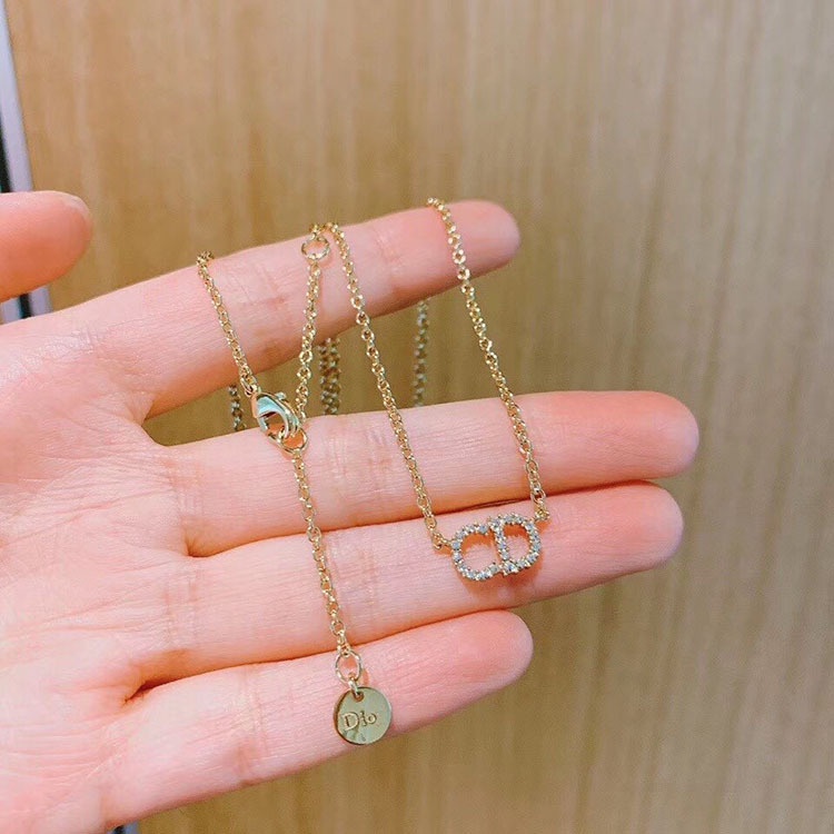 Classic wild CD letters full of diamonds simple necklace jewelry clavicle chain women's wild fashion accessories