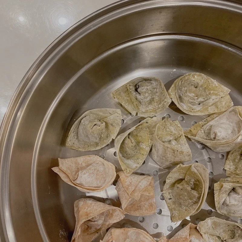 เกี๊ยวผัก Triple Greens wonton (200กรัม) (ไม่ใส่สารกันบูด) **จัดส่งวันอังคาร** เกี๊ยวสดแผ่นใหญ่ กรอบฟู thumbnail 8