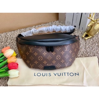 LOUIS VUITTON DISCOVERY MONOGRAM ECLIPES