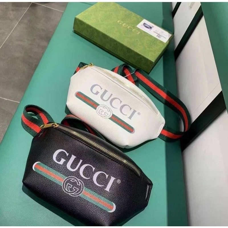 กระเป๋าคาดอก Gucci มี 2 สี