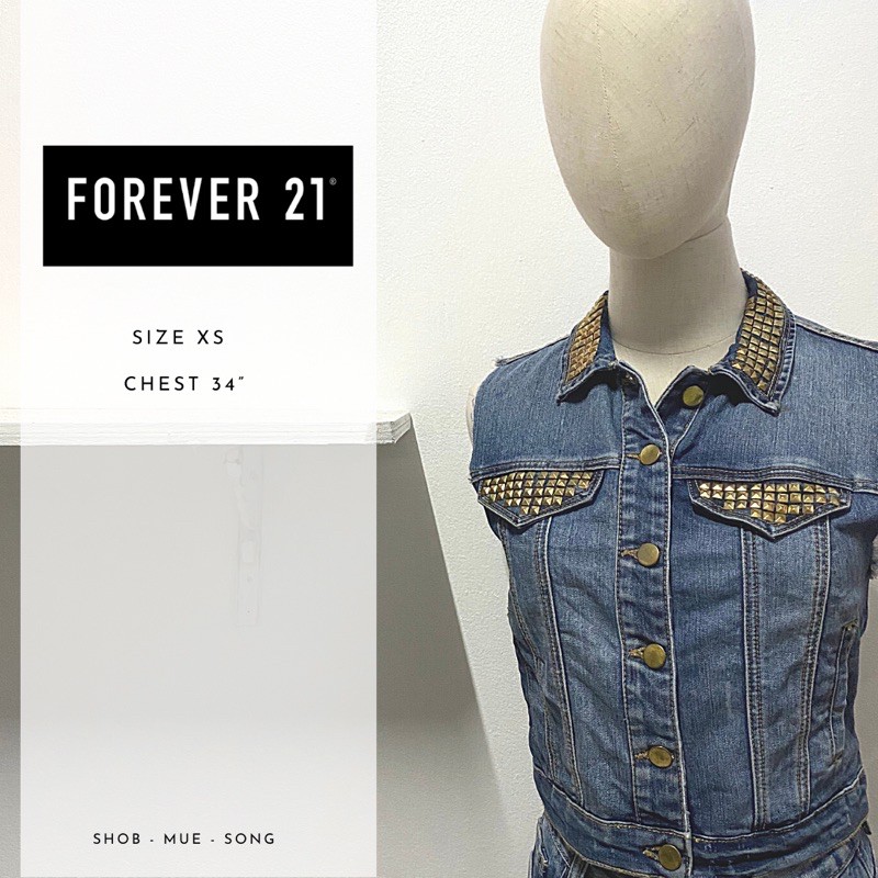 Forever21 เสื้อ ยีนส์ แจ็คเก็ต แขนกุด สีเข้ม  มือสอง