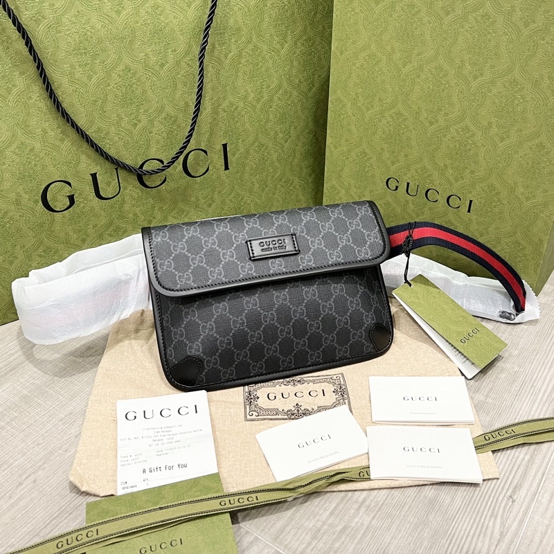 Gucci GG supreme belt bag
