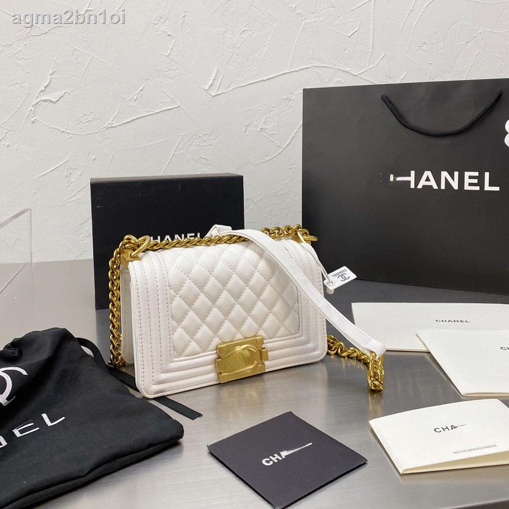 Chanel Le Boy กระเป๋าถือ Messenger กระเป๋าสุภาพสตรีแฟชั่นกระเป๋าสะพาย (พร้อมกล่อง) (20 ซม.)