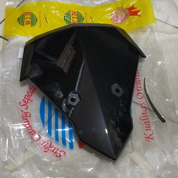 แผงโล่เล็กหน้าผูกบน vario 125 150 led K59 win/tenshi