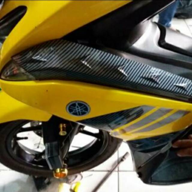 รายชื่อฝาครอบตัวถังหน้าคาร์บอน Yamaha aerox 155