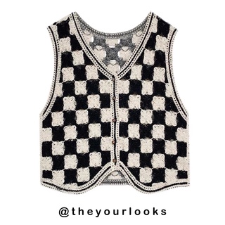 Theyourlooks ♡ พร้อมส่ง Checker board vest เสื้อกั๊ก ลายตาราง 🍳🖇 (TYL323)