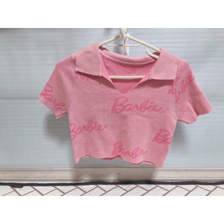 เสื้อคอบไหมพรหม ลายbarbie สีชมพูหวาน ของใหม่ค่ะ