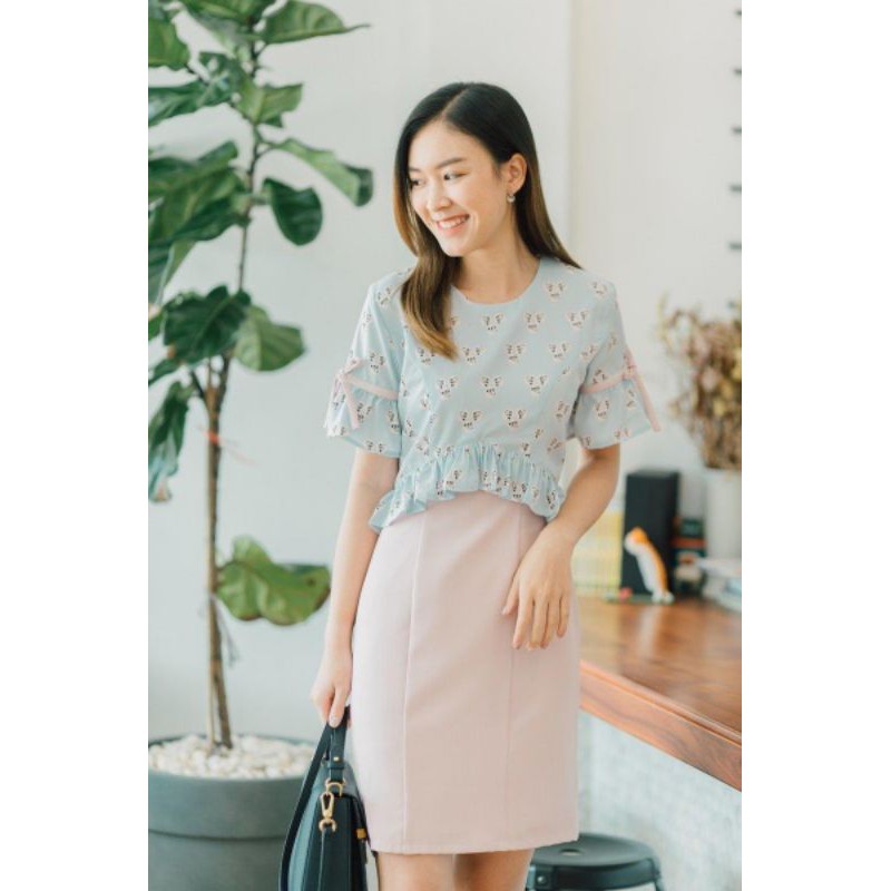 PYN​ Brand​ รุ่น​ Vida Ruffled Ribbon Dress​