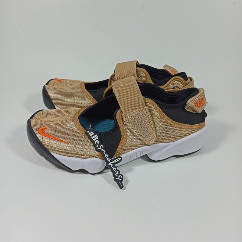 nike air rift gold