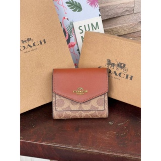 📮@1,190.-🔥🔥END OF SEAON SALE 7 % +📍(ส่งฟรี EMS)🔥🔥💯Coach Small Wallet in Colorblock Signature Canvas