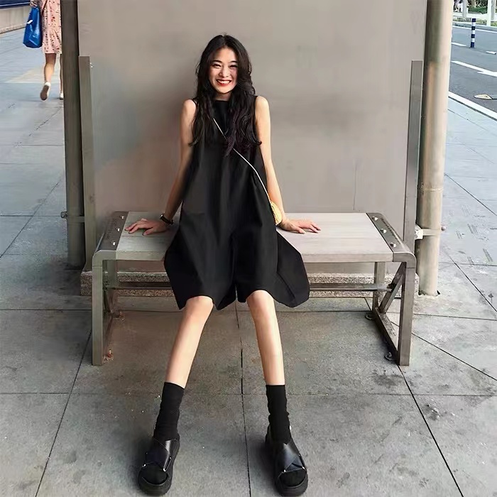 จั๊มสูทขาสั้น เดรสแขนกุด คอกลม แฟชั่นเกาหลี เดรสมินิมอล รูปที่ 7