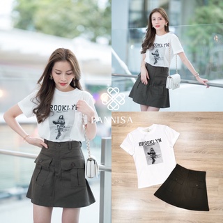Set เสื้อยืดสีขาวพิมพ์ลาย + กระโปรงสั้นสีขี้ม้า 💕 Pannisa