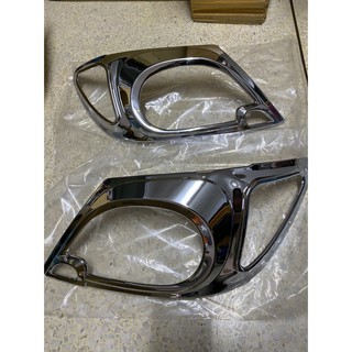ครอบไฟหน้า - ท้าย สีโครเมียม สำหรับใส่รถ โตโยต้า วีโก้ รถกระบะ Toyota Vigo ปี 2005 2006 2007 2008 2009 2010