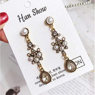 ต่างหูแฟชั่นเกาหลีก้านเงิน S925 อะไหล่ทองรมดำ Baroque earrings ประดับเพชรสลับไข่มุก KR-122