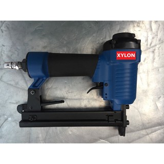 🔥โค้ดINC3LEL3ลด30฿แม๊กลม เครื่องยิงตะปูลม Air Stapler Nailer ยี่ห้อ XYLON รุ่น XY-1022J