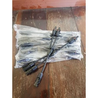 (1 คู่) ขั้วต่อสายไฟ แผงโซล่าเซลล์ MC4 ตัว Y Connector (ข้อต่อแผงโซล่าเซลล์ เข้า 2 ออก 1)