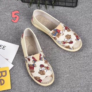 Slip on shoes รองเท้าพร้อมส่ง