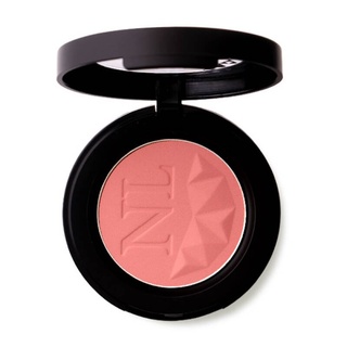 nario llarias fascinating me adorable blusher 3.9g