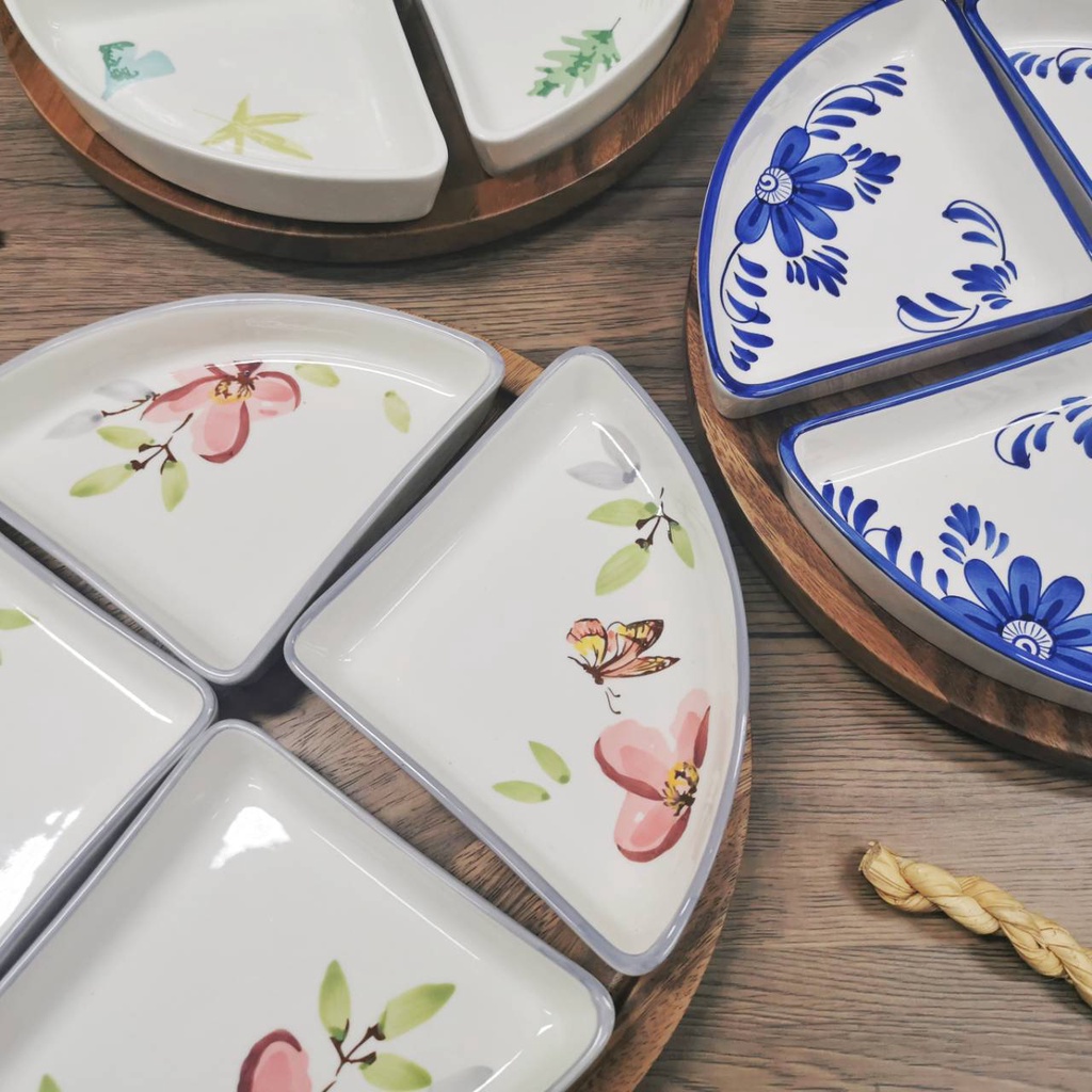 INDRA CERAMIC เซรามิกเข้าไมโครเวฟได้ ชุดออเดิร์ฟเซรามิก ถาดหลุม 4 ช่อง แยกชิ้น พร้อมถาดไม้หมุนได้ มี 4 ลาย