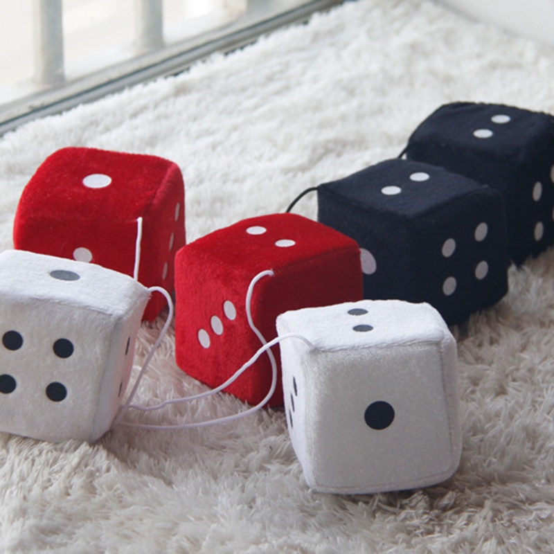 Onlytiming ตุ๊กตาลูกเต๋าแขวนประดับตกแต่งปีใหม่จี้กระจกมองหลัง