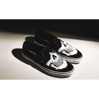 Vans Slip on Classic Jawbones Black True White