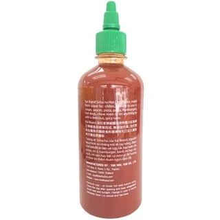 ซอสพริกศรีราชา ตราไก่ 540 ก. / Deksomboon Brand Sriracha Hot Chili Sauce 540 g