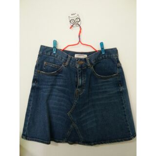 Used zara denim skirt 💯