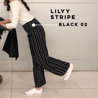 Lilyy Stripe #Black02 กางเกงขายาวลายทางขากระบอกตรง