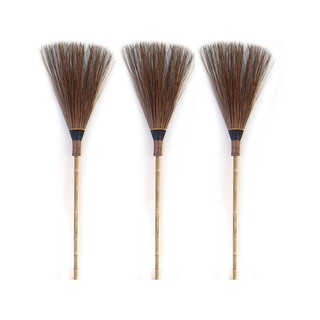 เอโร่ ไม้กวาดทางมะพร้าว ขนาด 65 นิ้ว (3 ด้าม) Aro Coconut Broom Size 65 inches (3 pcs.)