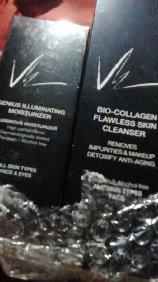 genius illuminating moisturizer