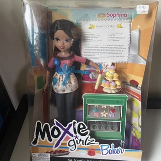 ตุ๊กตา moxie girl baker