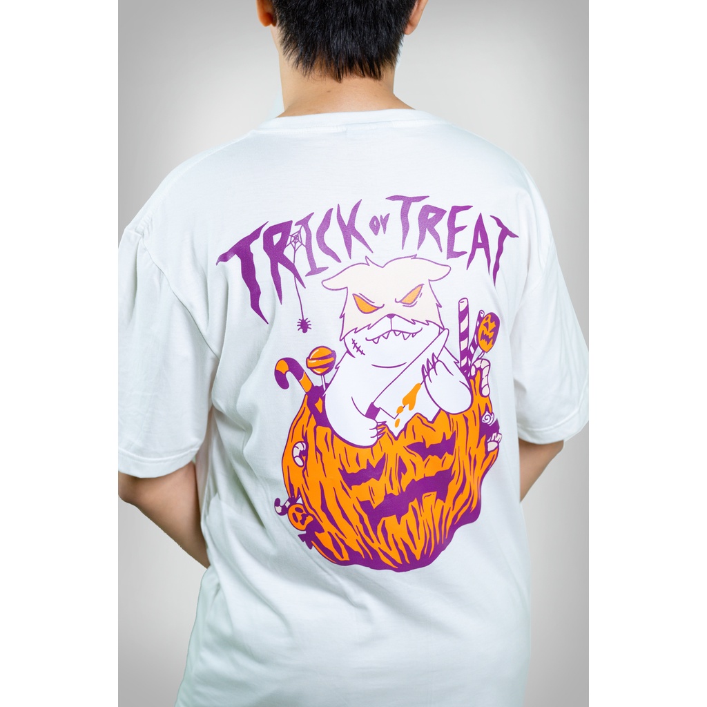 เสื้อยืดวินเทจnvLC    สดใส     Capn  • CuteBoy Shop • Halloween Collection • เสื้อยืด Premium Cotton