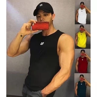 Sports tank เสื้อกล้ามผู้ชาย เทรนด์แฟชั่นสำหรับผู้ชาย กีฬาและออกกำลังขาย