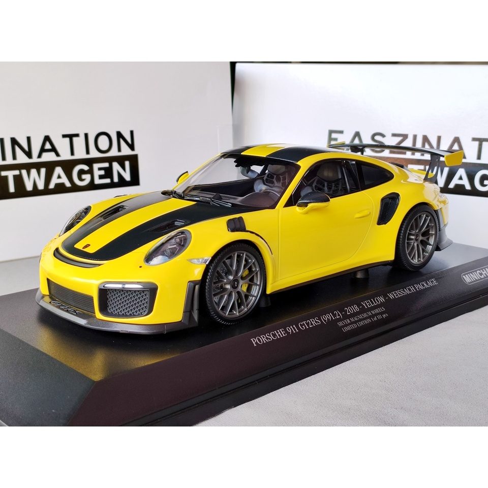 โมเดลรถPorsche991.2 1/18 โมเดลรถPorschegt3 โมเดลรถPorschegt2 911 991.2 gt2rs gt3rs weissach 1:18  Mi