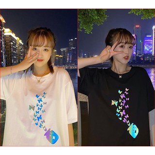 🦋POOHPAND🦋 เสื้อยืดสะท้อนแสง เสื้อReflex ทรงOversize สไตล์เกาหลี COTTON 100% พิมพ์ลายผีเสื้อ โบยบิน โดดเด่นมาก #4004