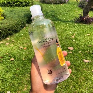 VANEKAA GOLDEN NOURISH BRIGHTEN ESSENCE WATER 500g. น้ำตบวานีก้า