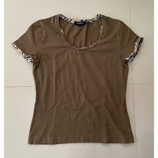 เสื้อผู้หญิง burberry สีน้ำตาล