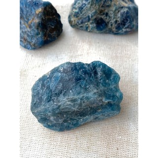 Blue Apatite - บลูอะพาไทต์ "หินแห่งแรงบันดาลใจ"